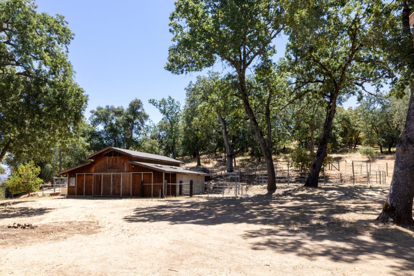 39537 Laurel Springs