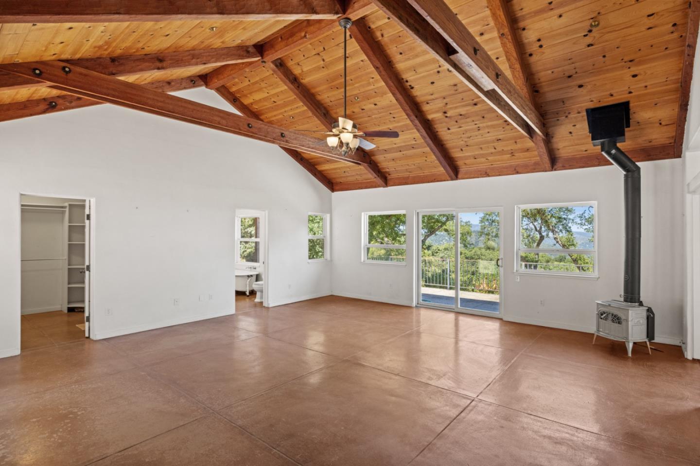 39537 Laurel Springs