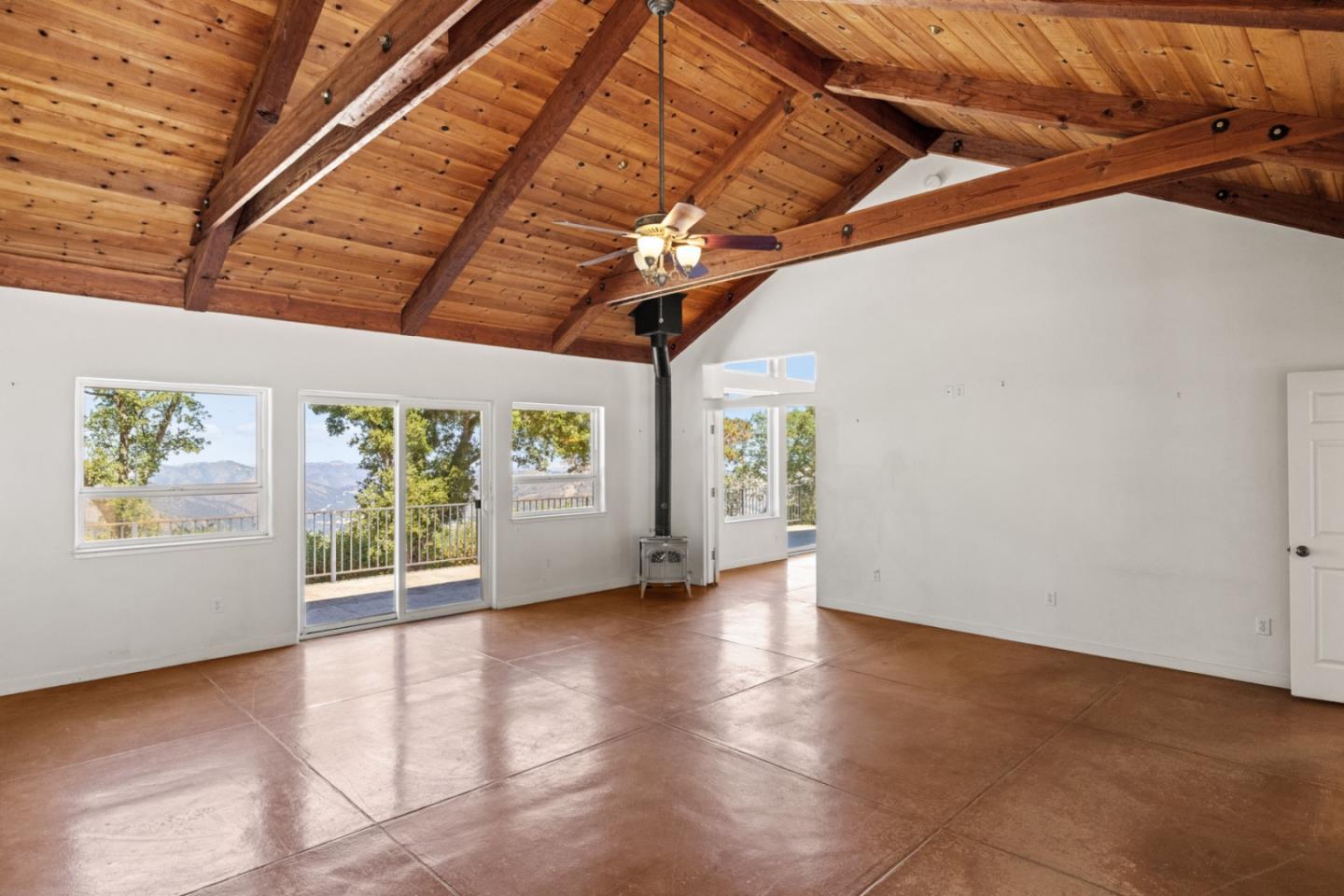 39537 Laurel Springs
