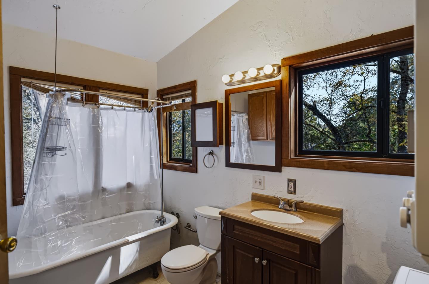 39207 Tassajara RD