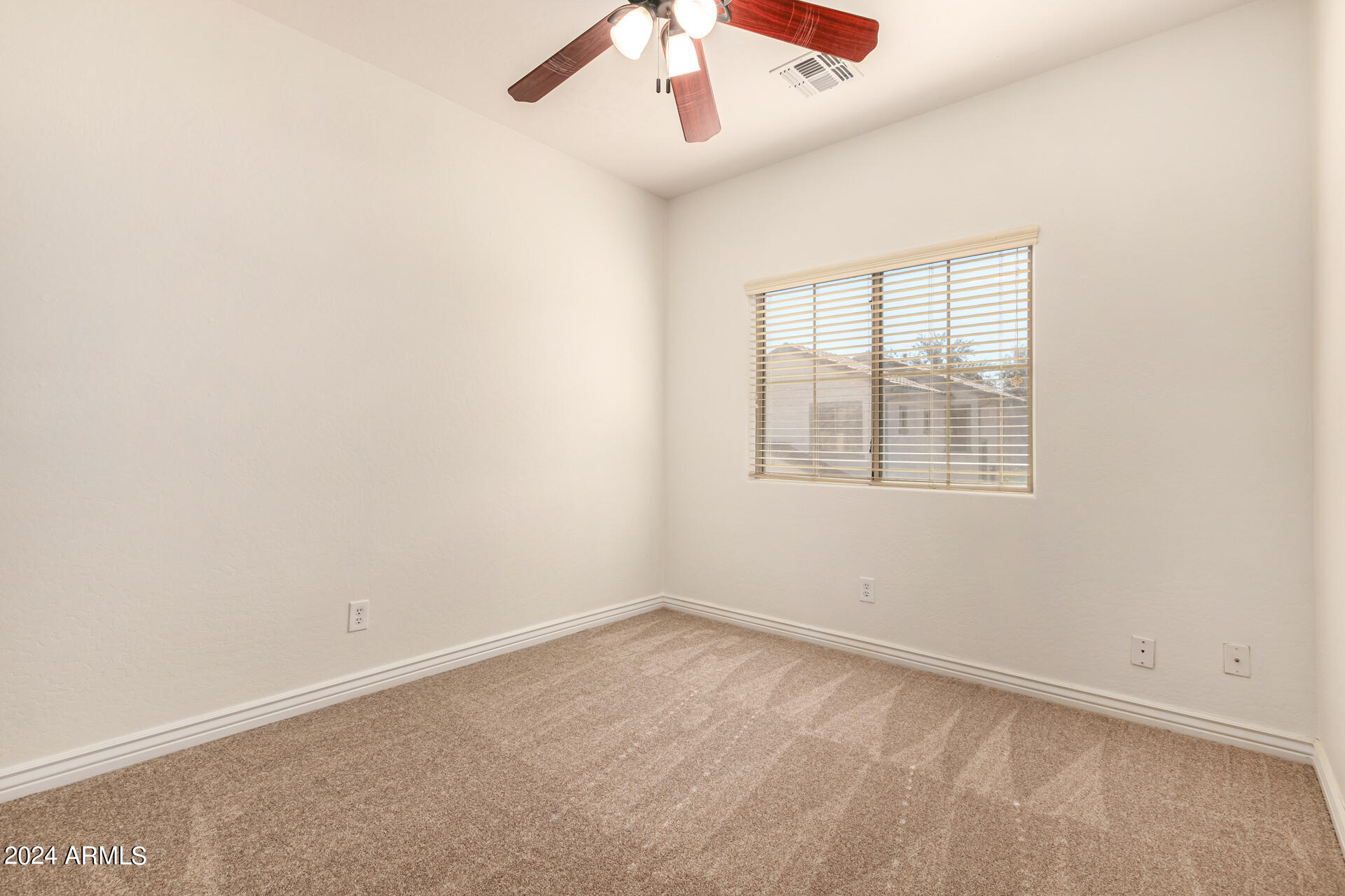 3068 E TAMARISK Street