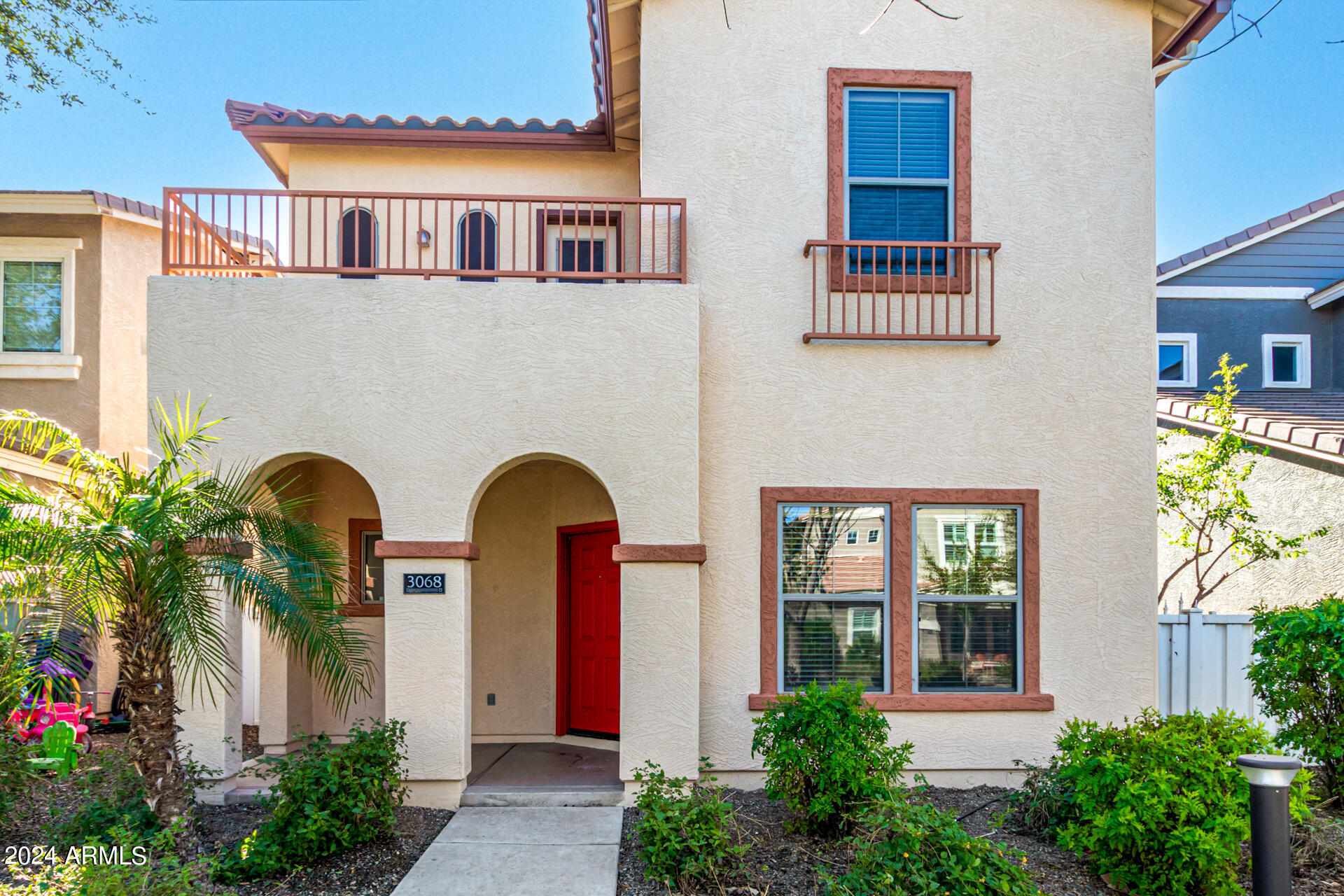 3068 E TAMARISK Street