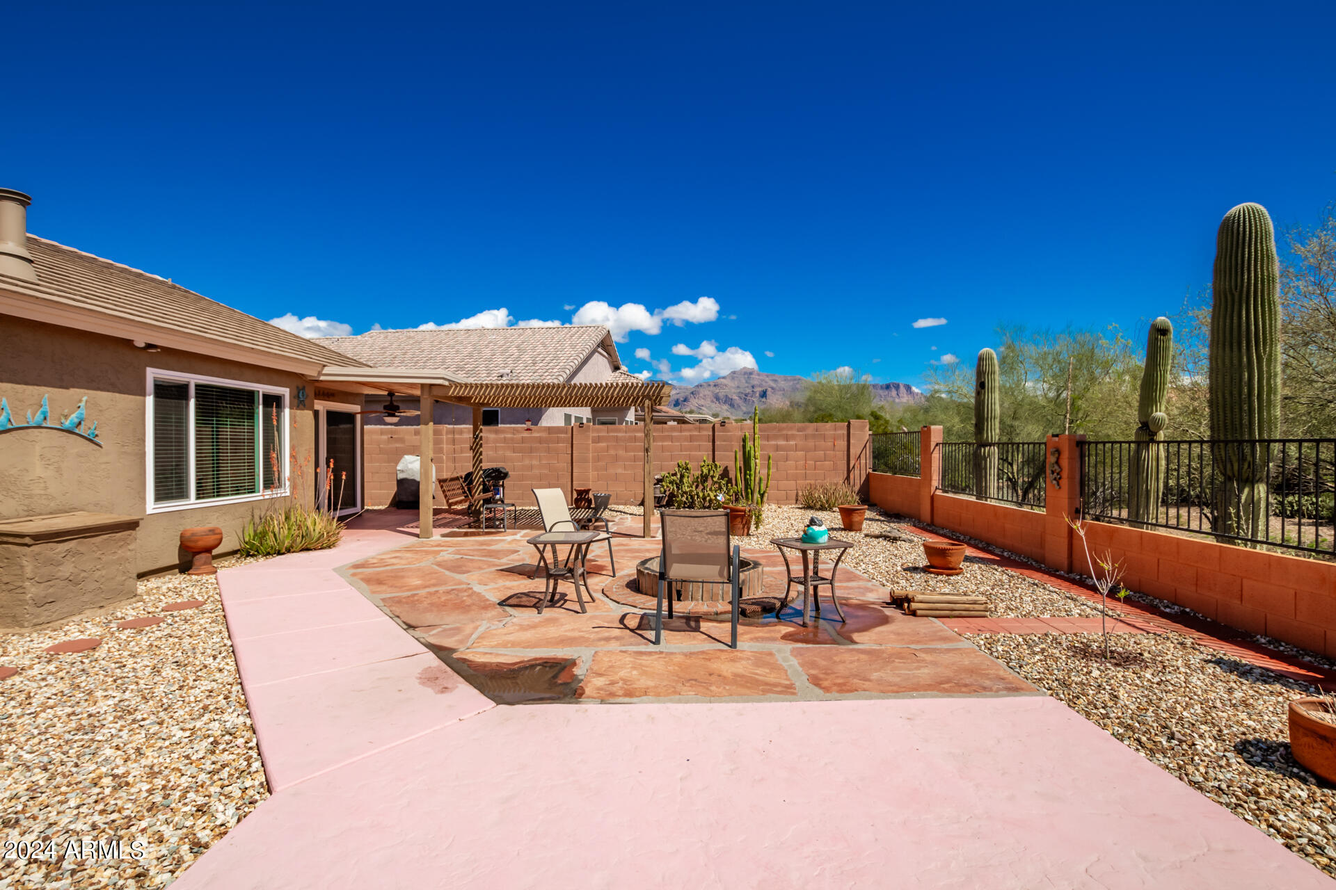 6727 S COFFEE FLAT Trail