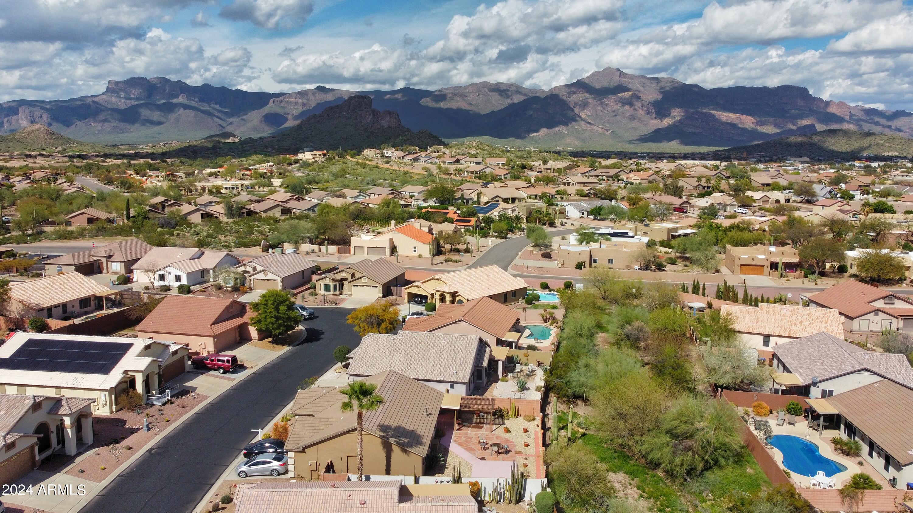 6727 S COFFEE FLAT Trail