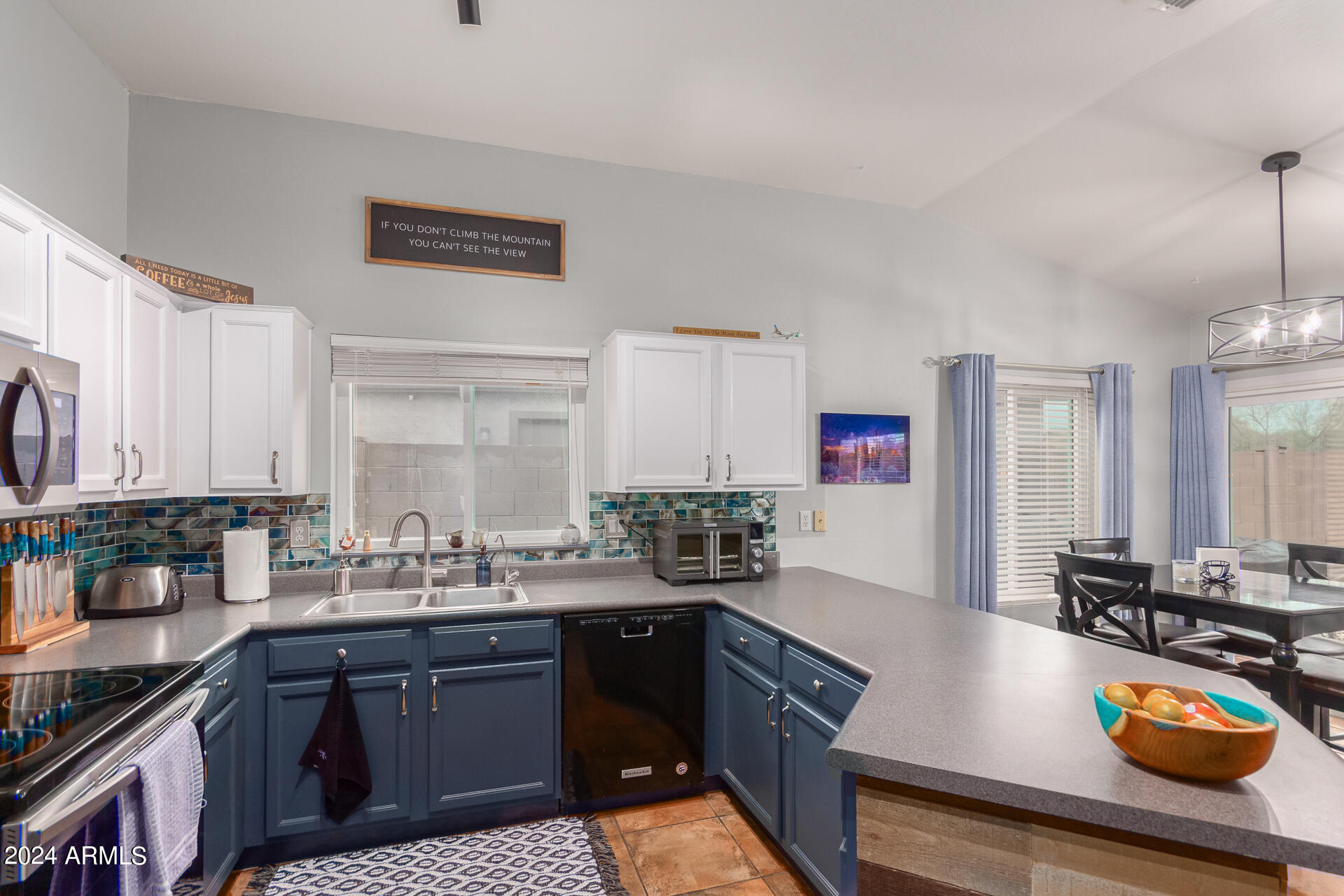 6727 S COFFEE FLAT Trail