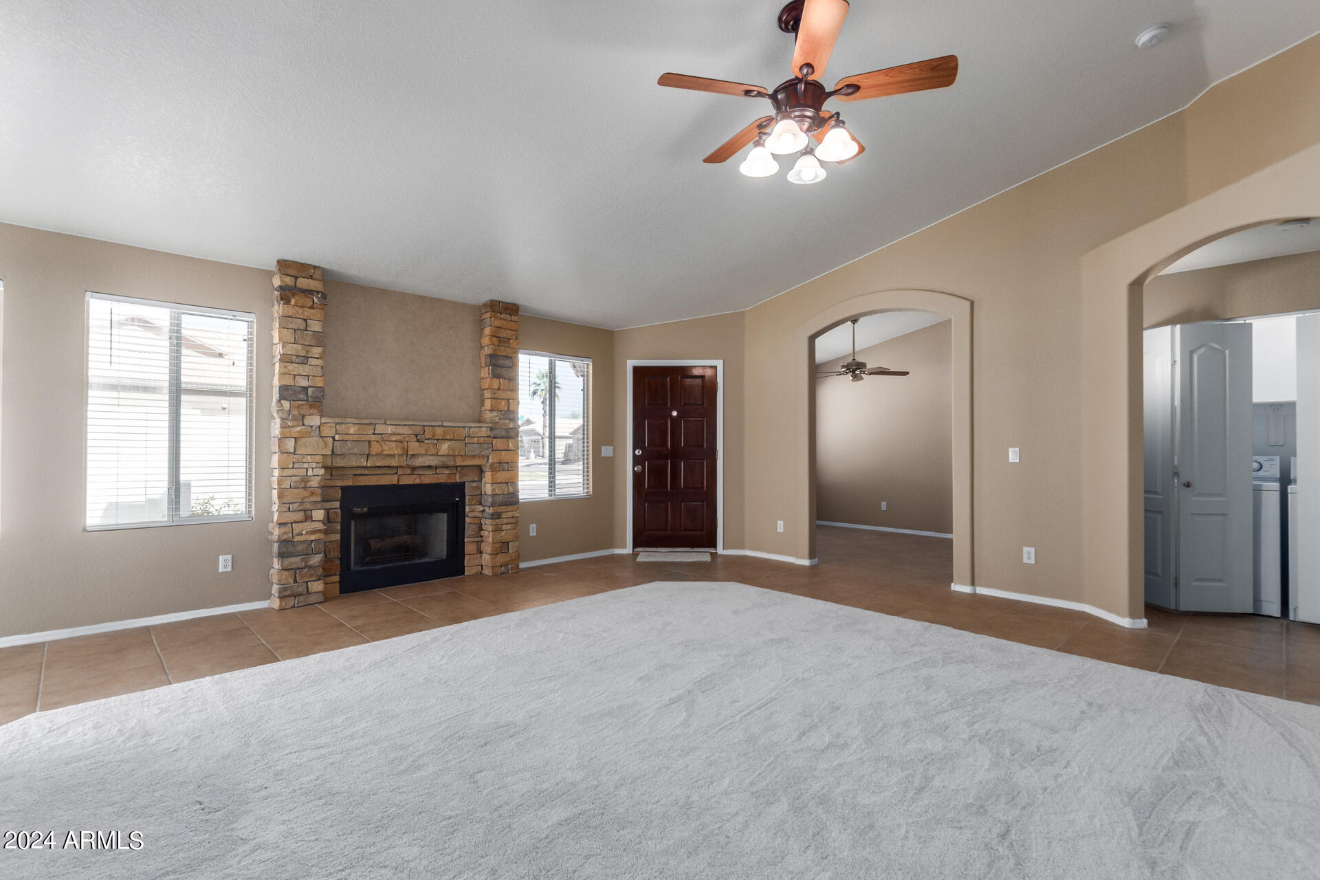 5252 W PONTIAC Drive