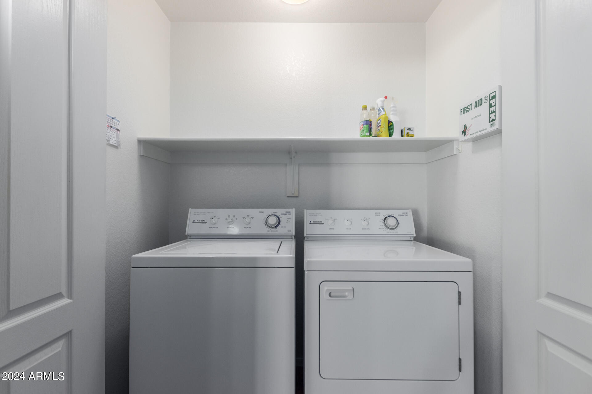 5252 W PONTIAC Drive