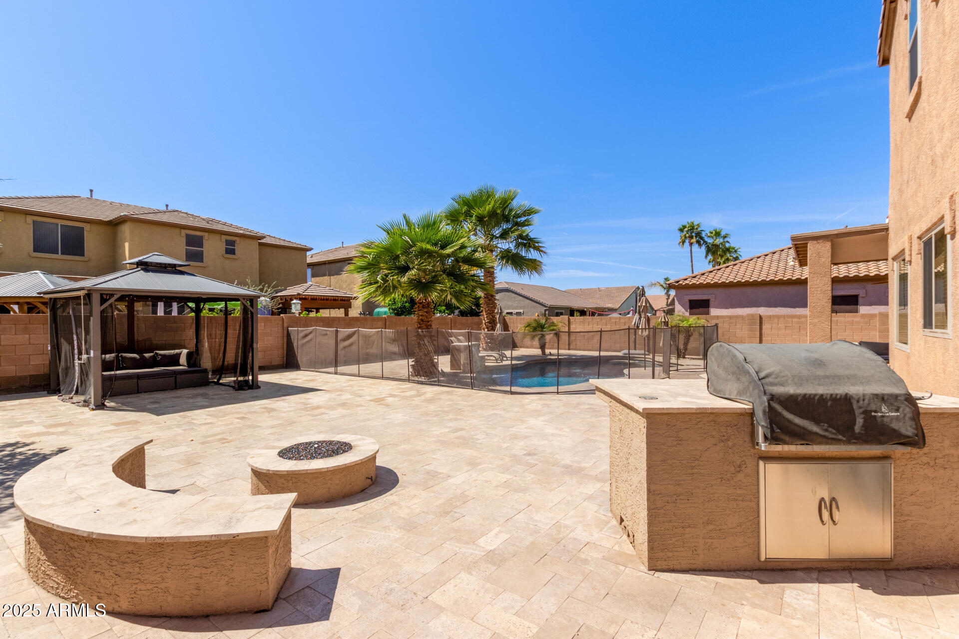 3437 E KINGBIRD Place