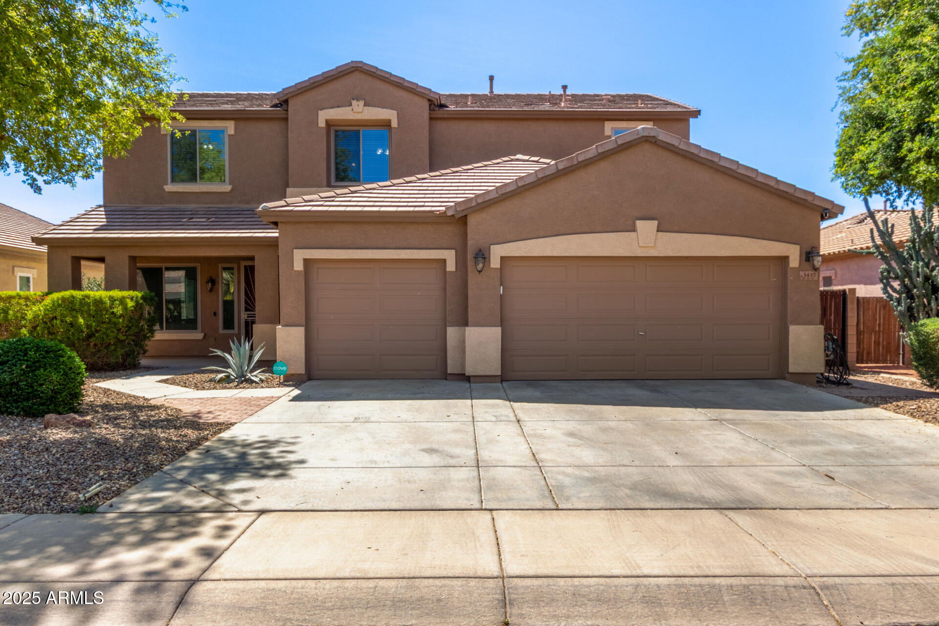 3437 E KINGBIRD Place