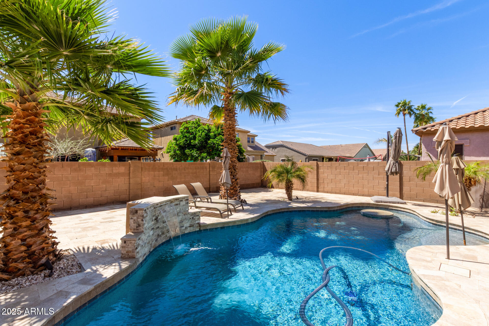 3437 E KINGBIRD Place