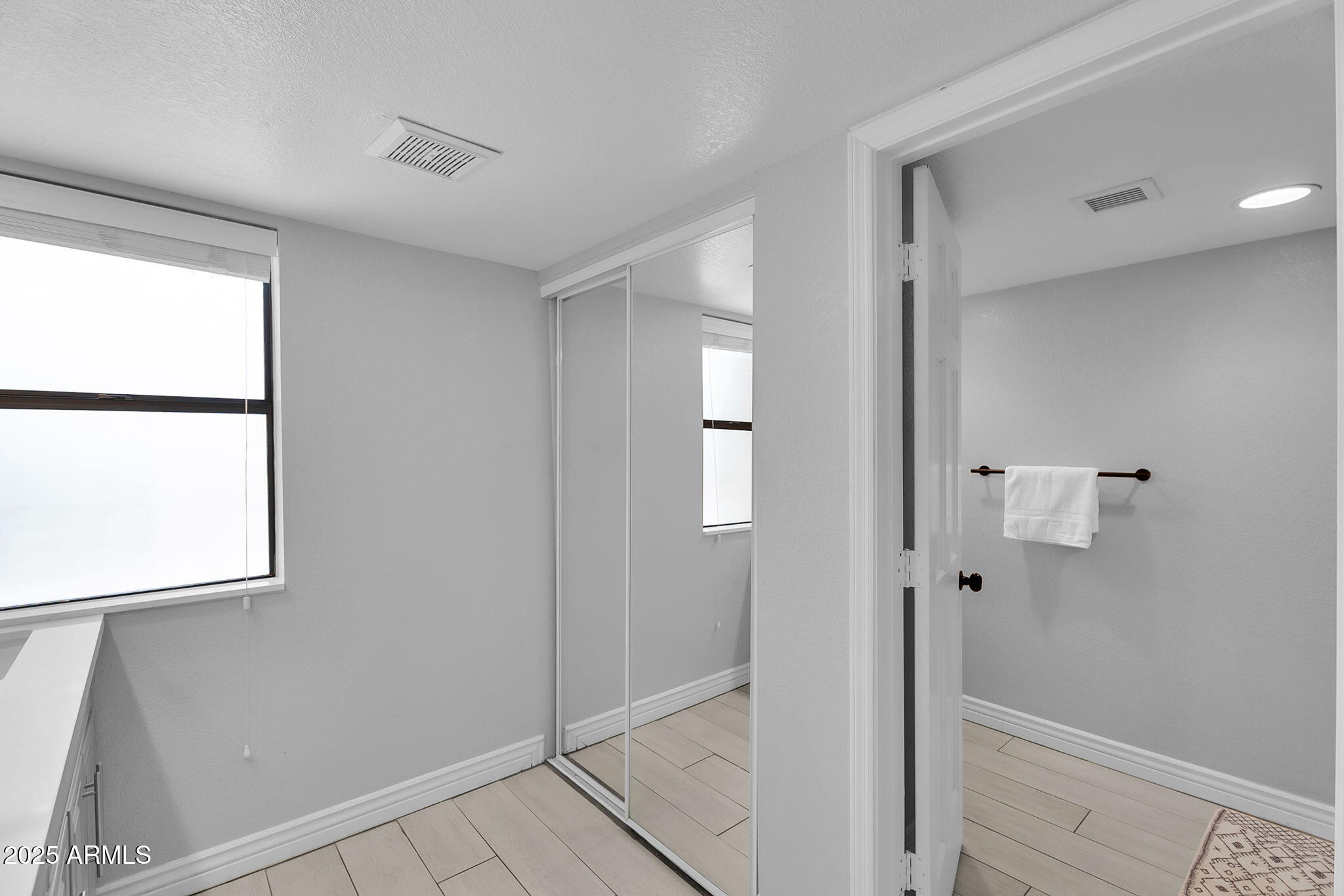 2312 S FOREST Avenue