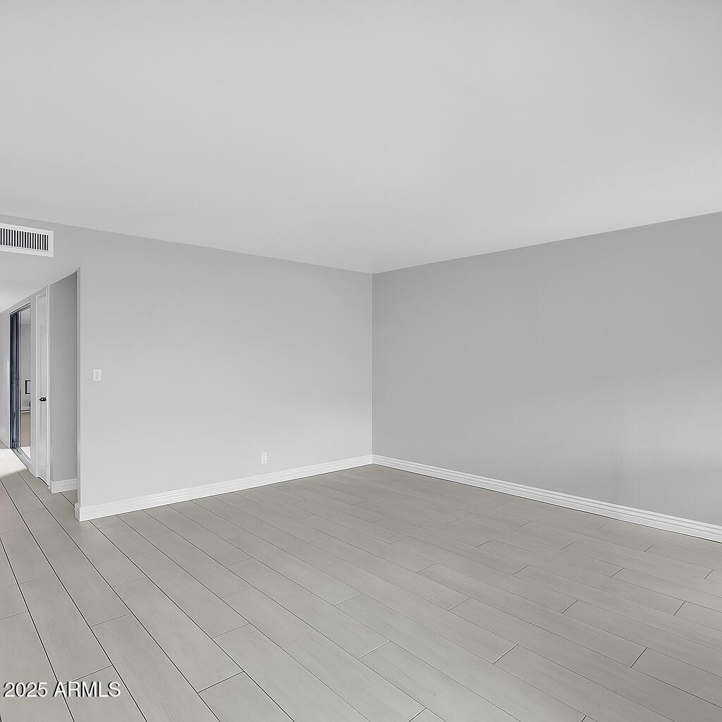 2312 S FOREST Avenue