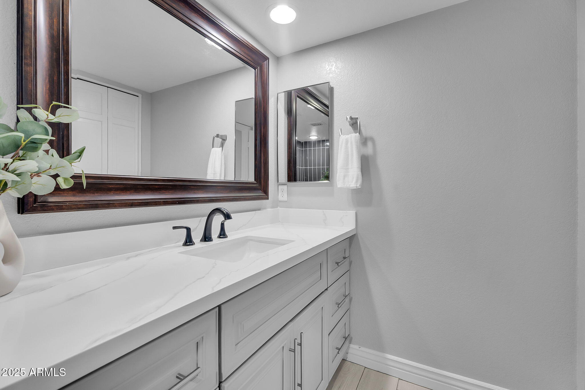 2312 S FOREST Avenue