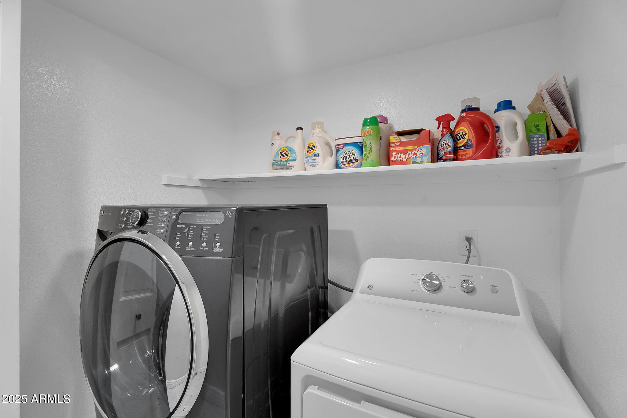 2312 S FOREST Avenue