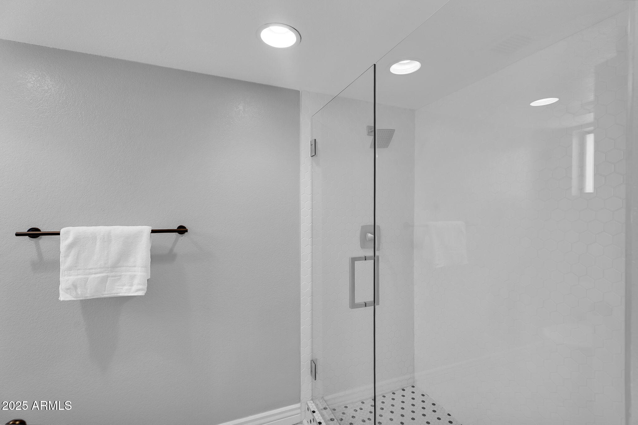 2312 S FOREST Avenue