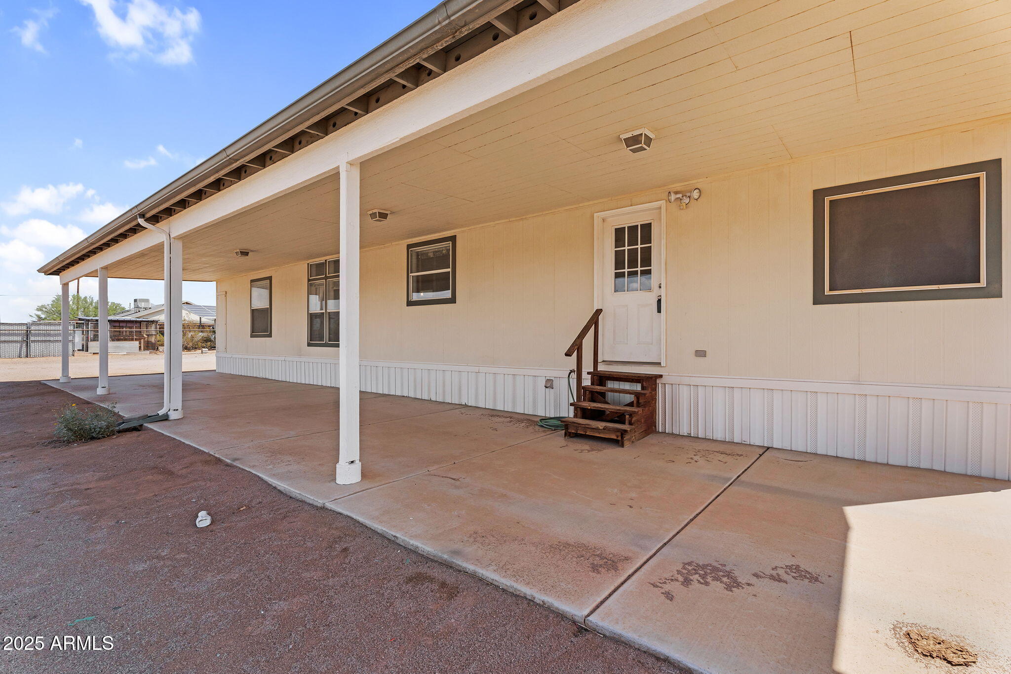 46806 N MCKENZIE Road
