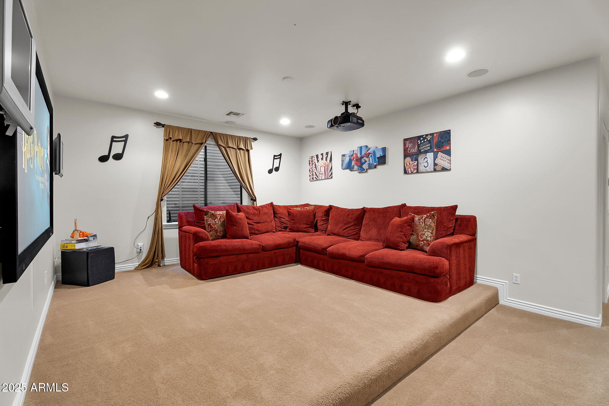 246 N ALEPPO Court