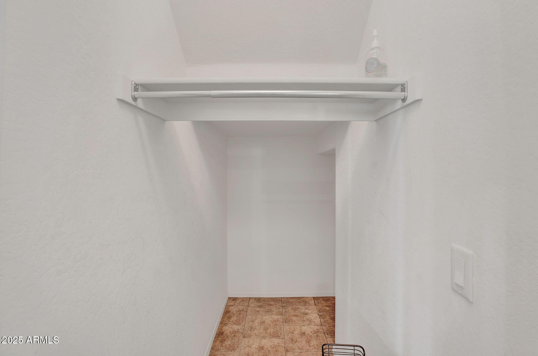 3460 E HARWELL Road, Gilbert