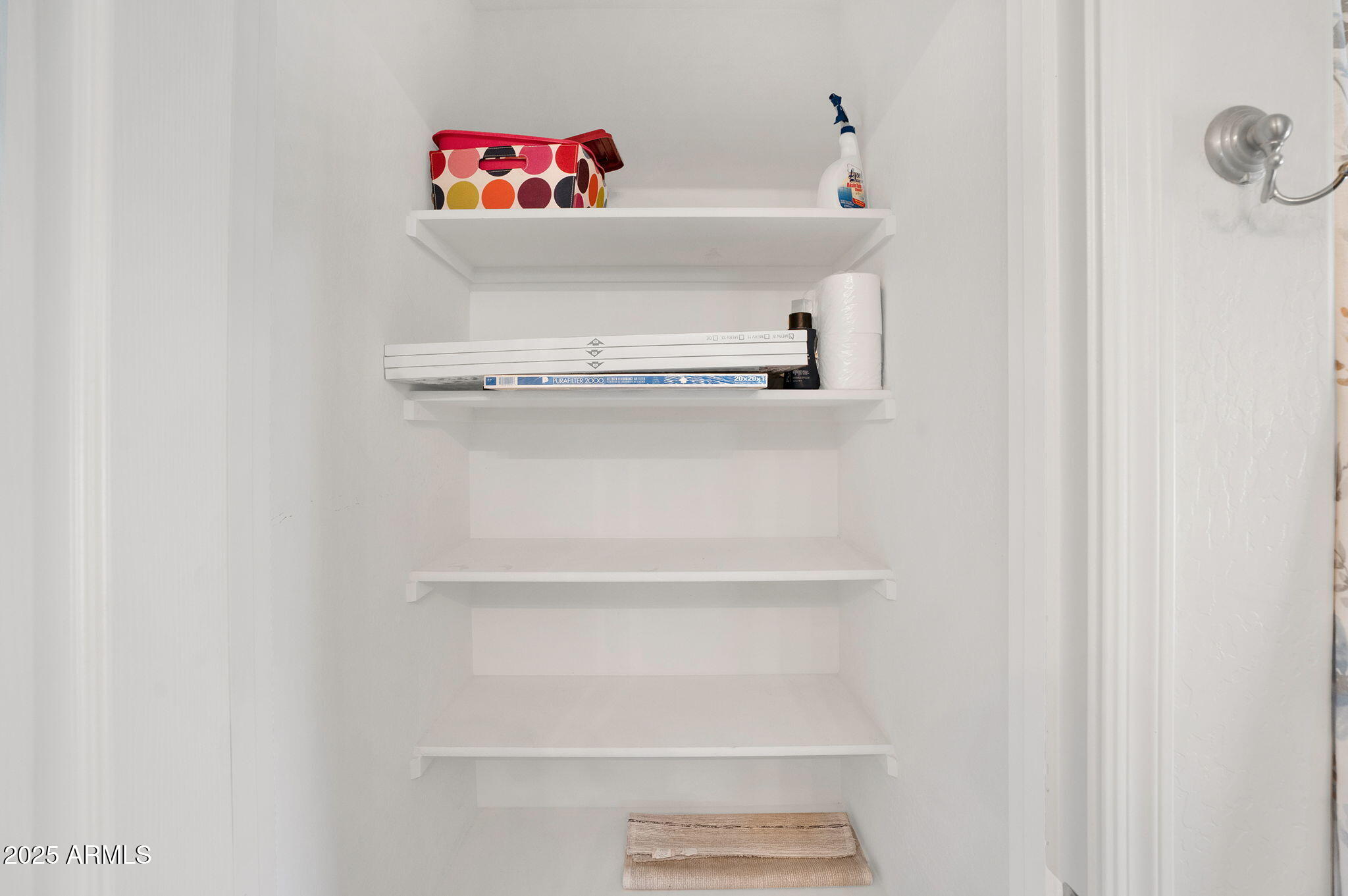 3460 E HARWELL Road, Gilbert