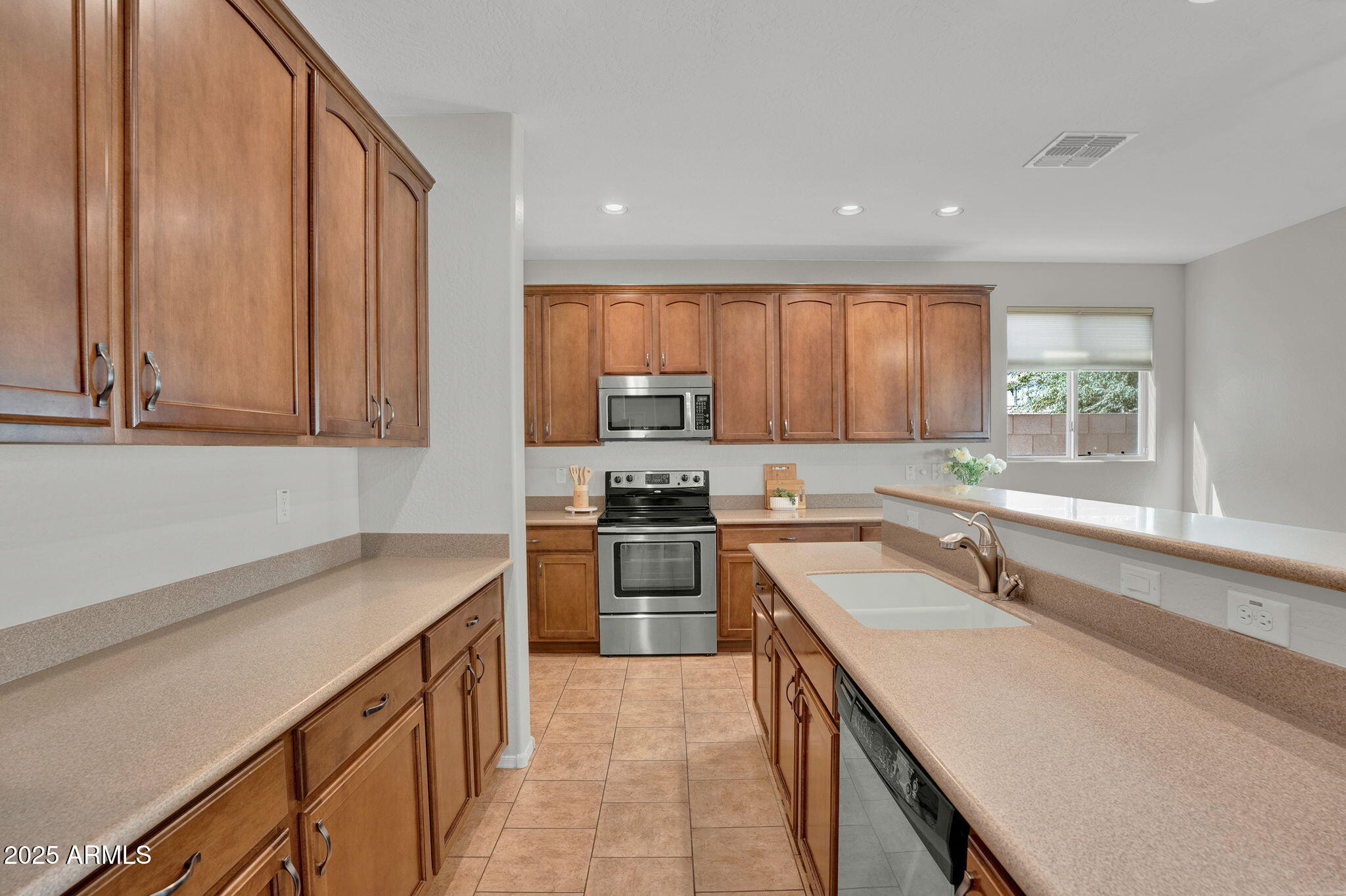 3460 E HARWELL Road, Gilbert