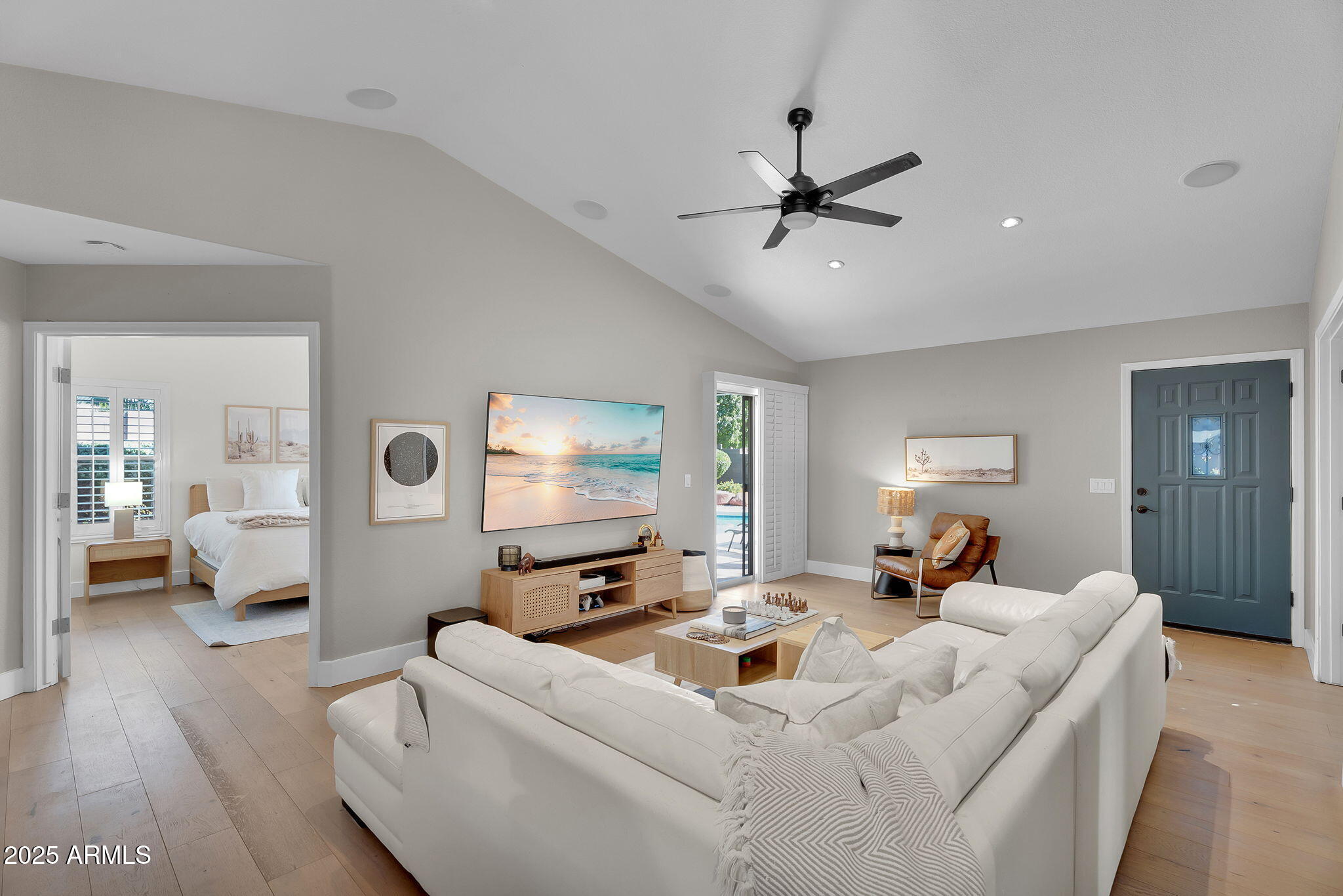 4520 E LONE CACTUS Drive