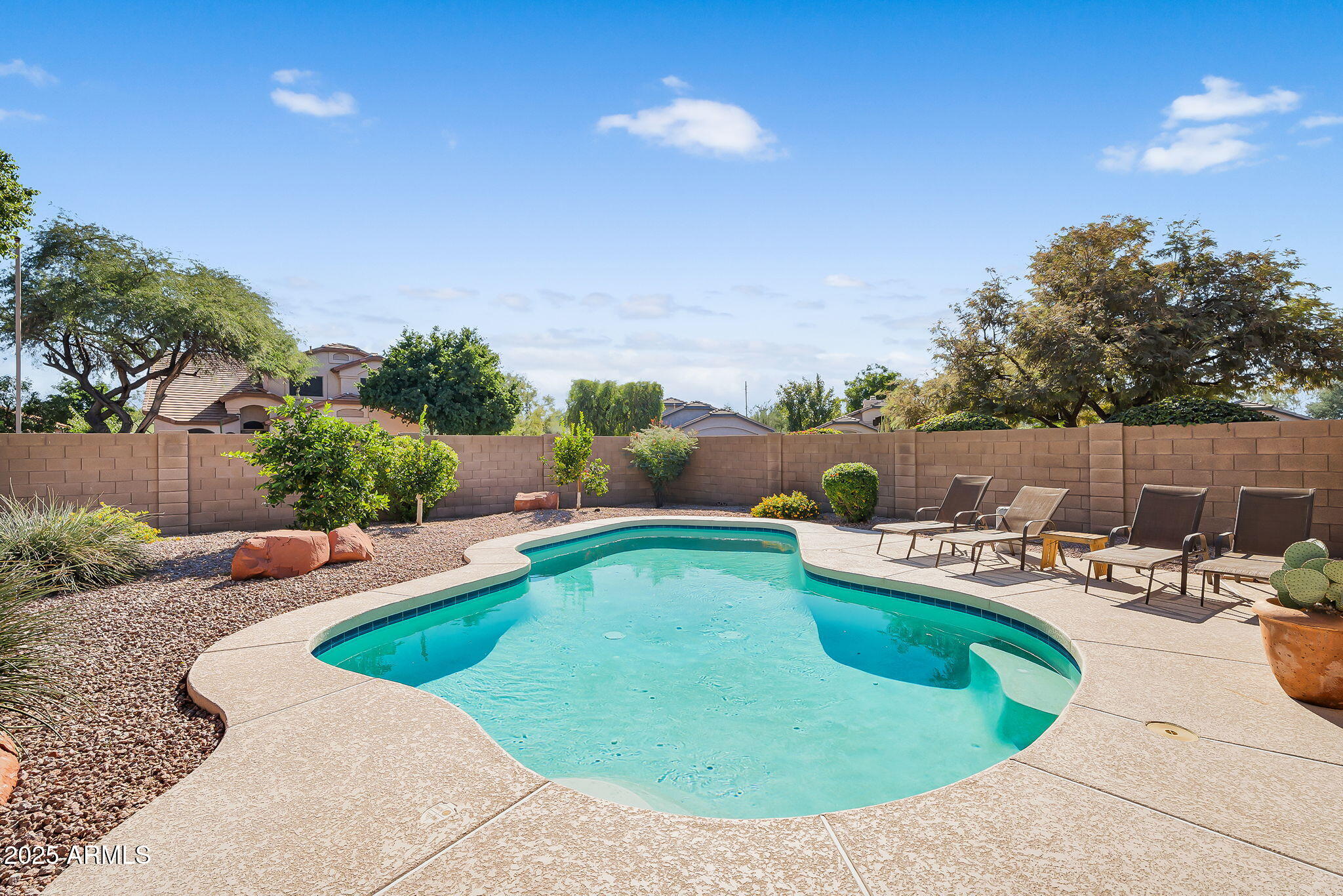 4520 E LONE CACTUS Drive