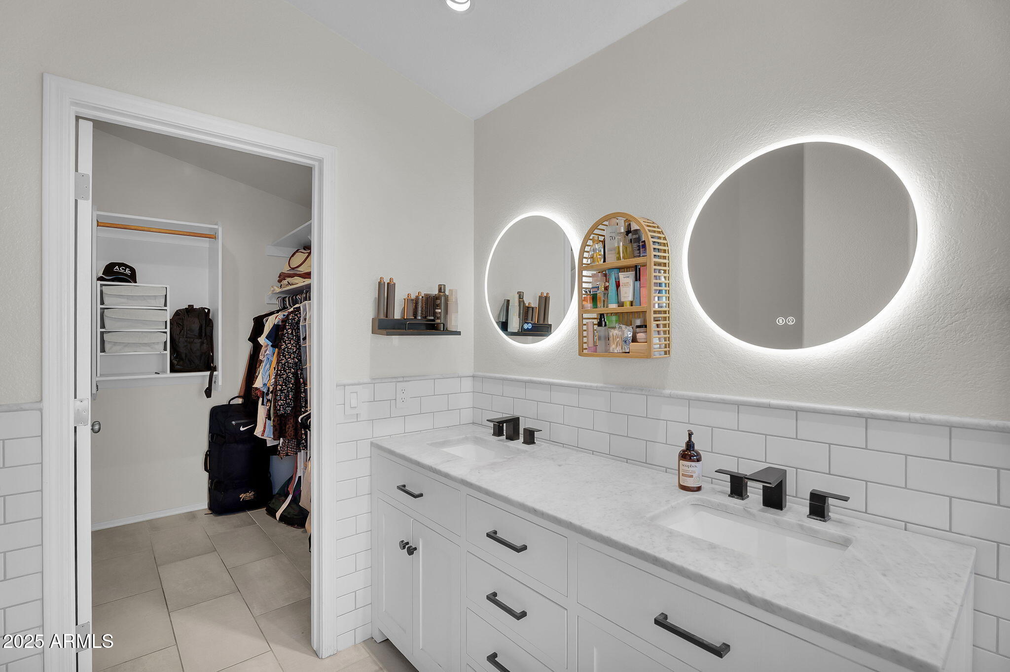 4520 E LONE CACTUS Drive