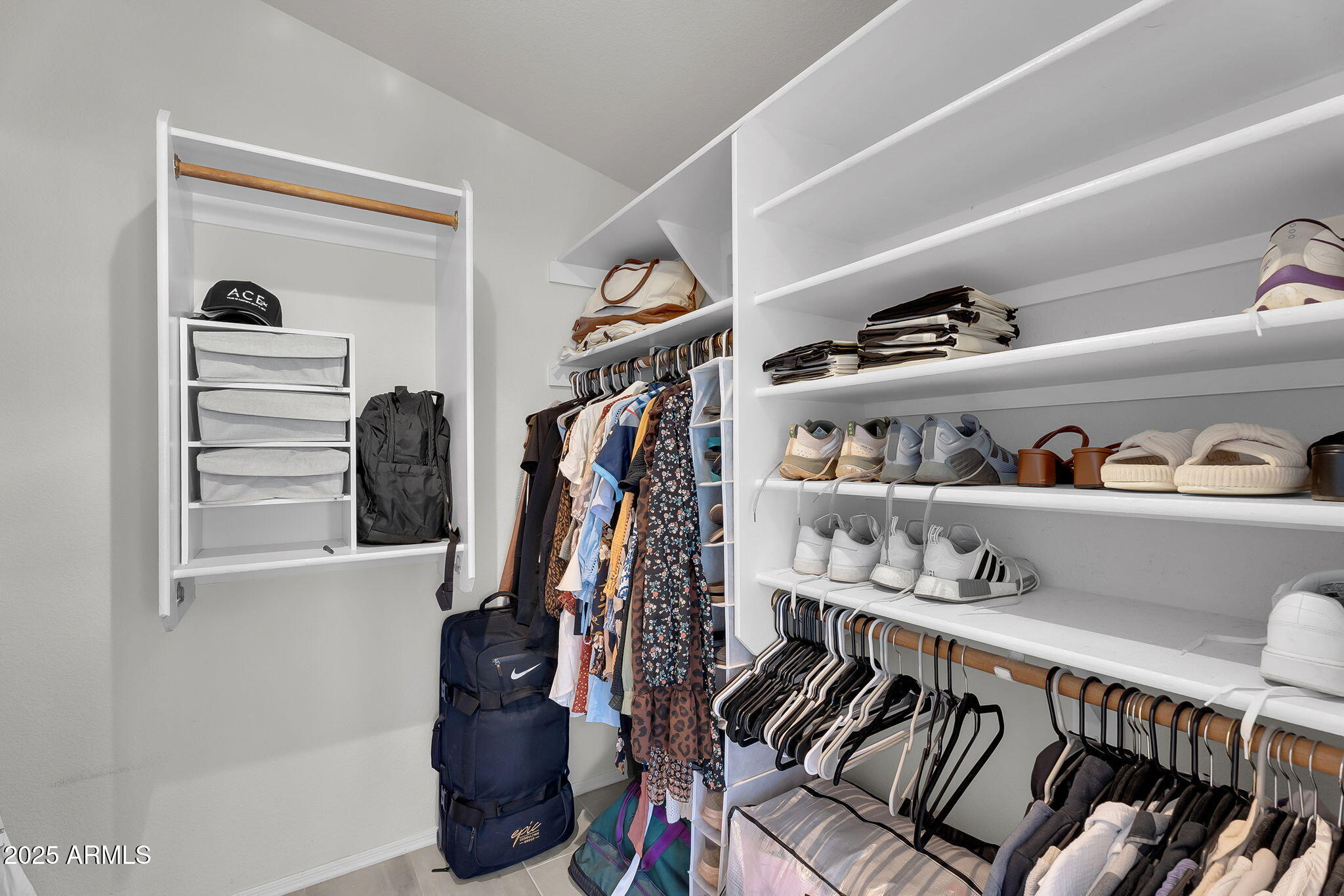 4520 E LONE CACTUS Drive