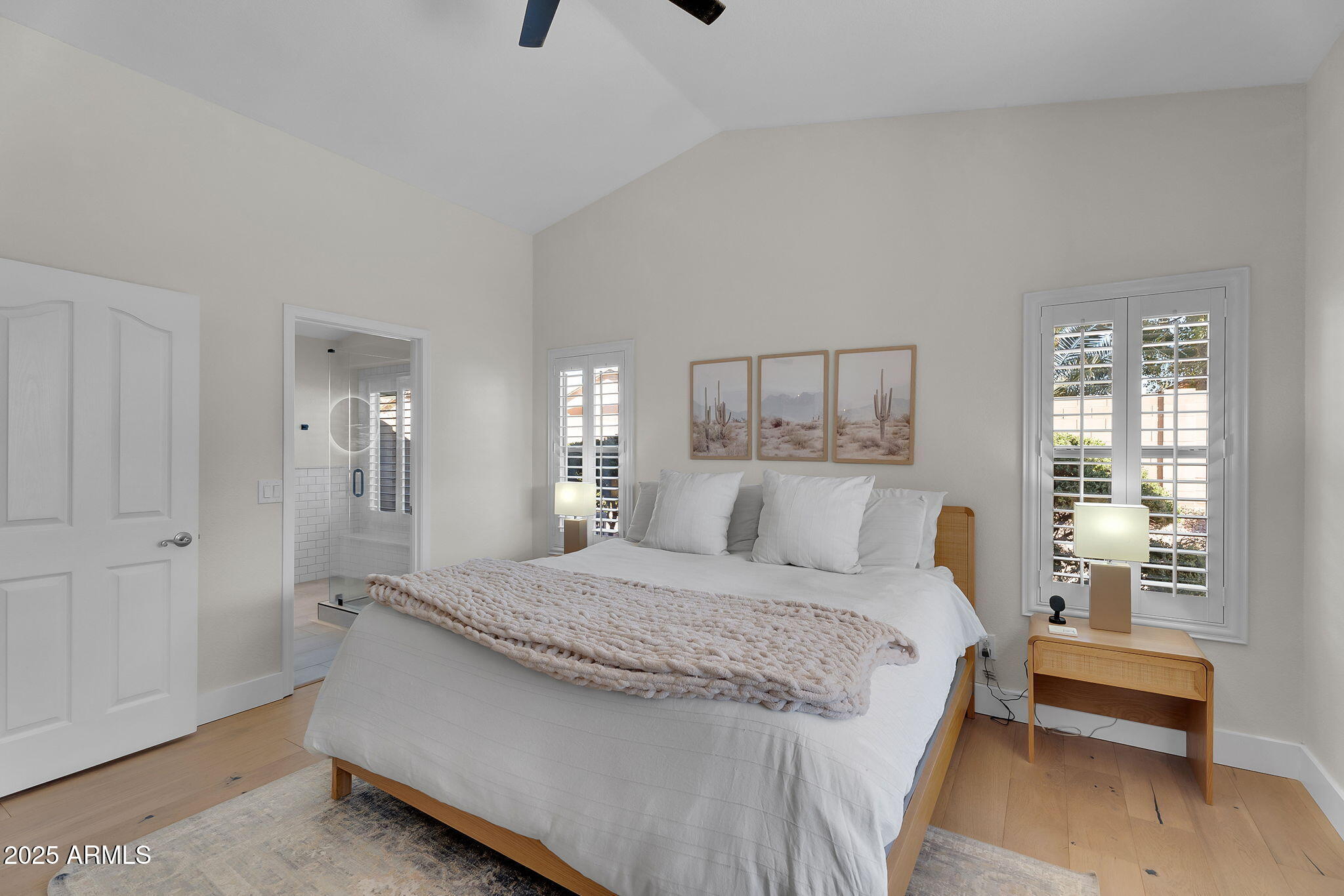 4520 E LONE CACTUS Drive