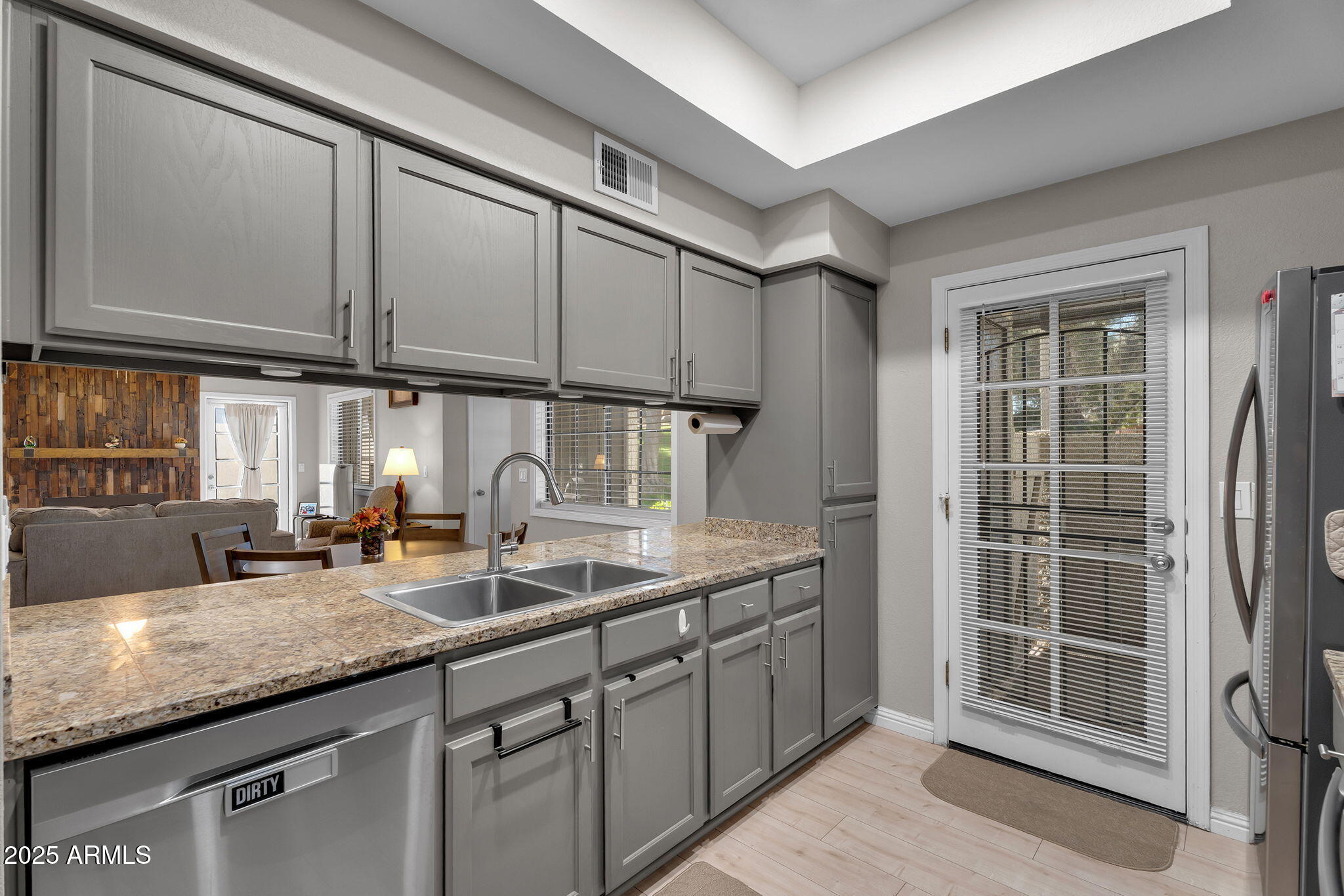 1222 W BASELINE Road 176