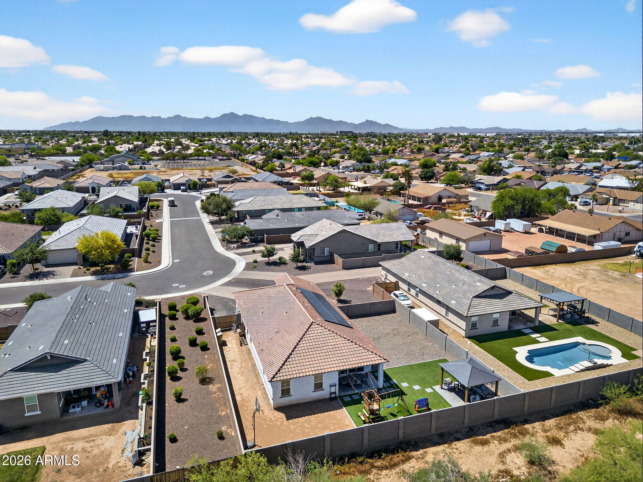 8450 W MEDLOCK Drive