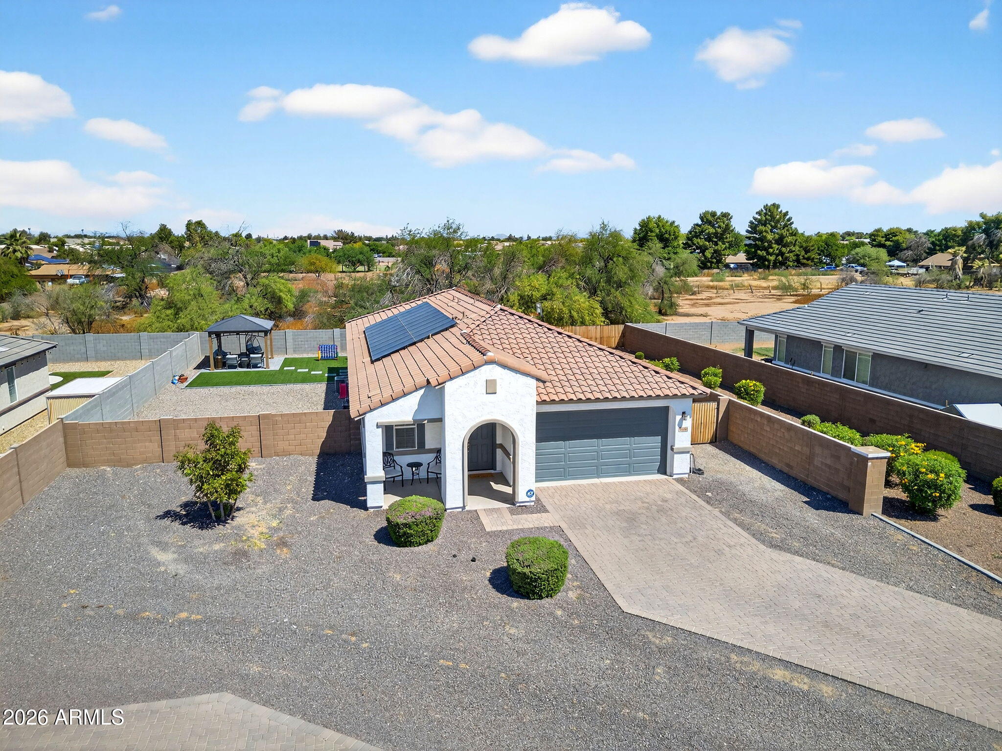 8450 W MEDLOCK Drive