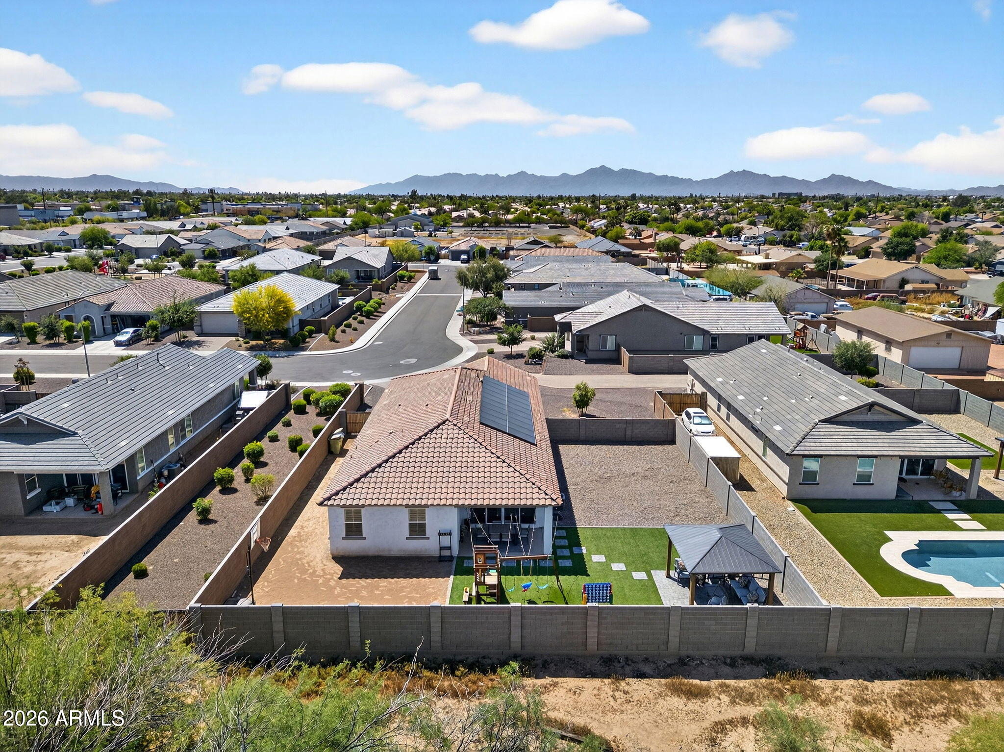 8450 W MEDLOCK Drive