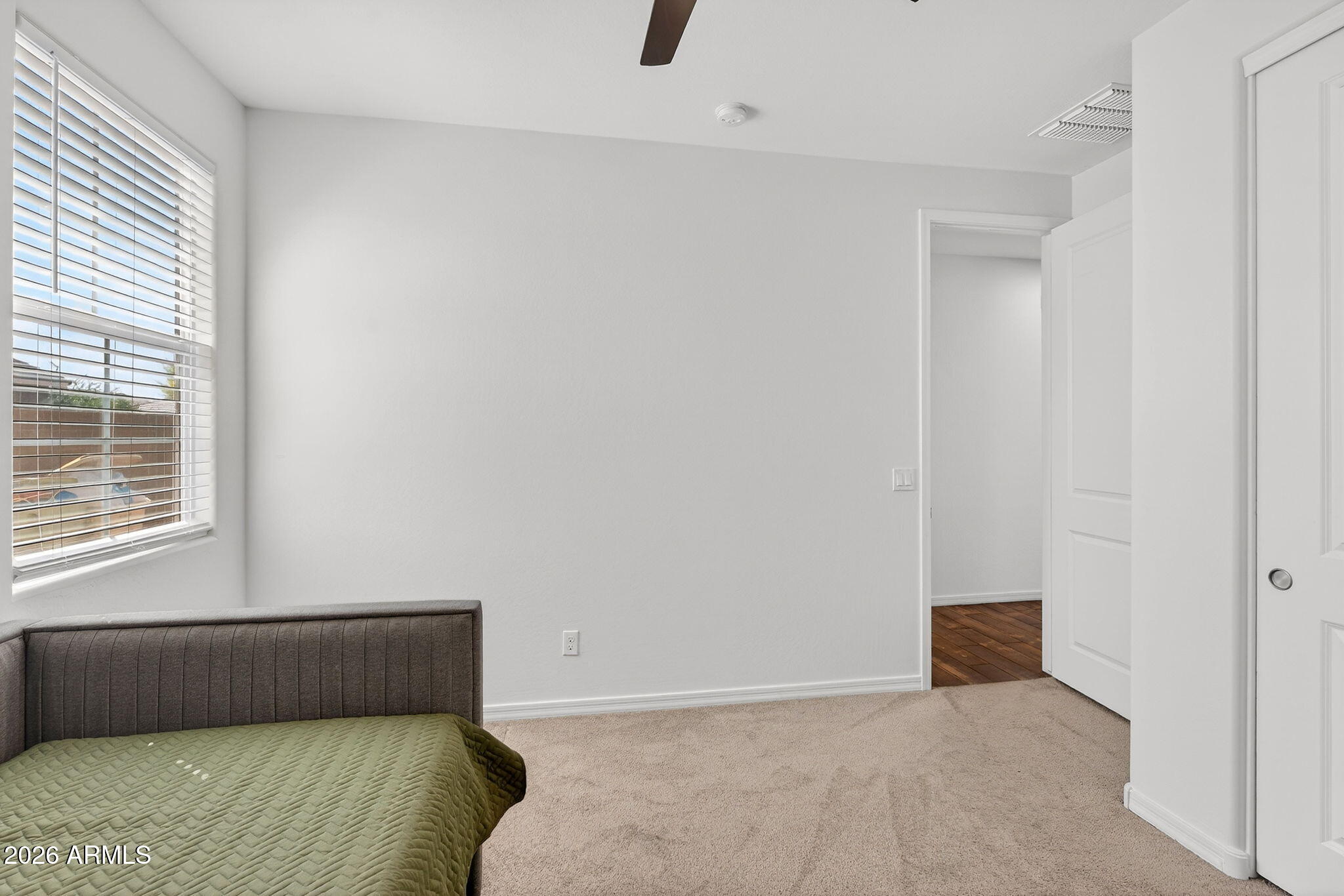 8450 W MEDLOCK Drive