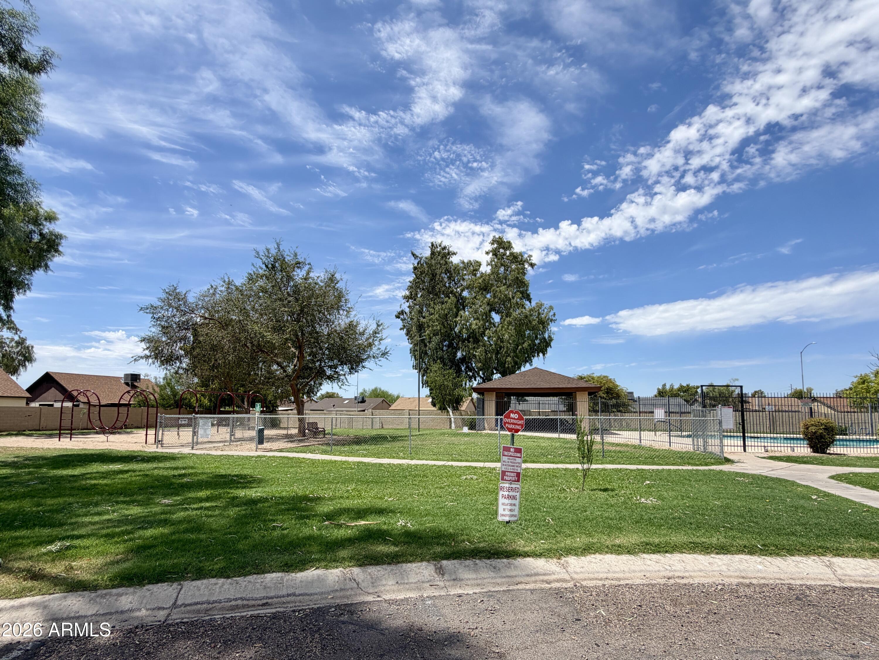 1111 N 64TH Street 10