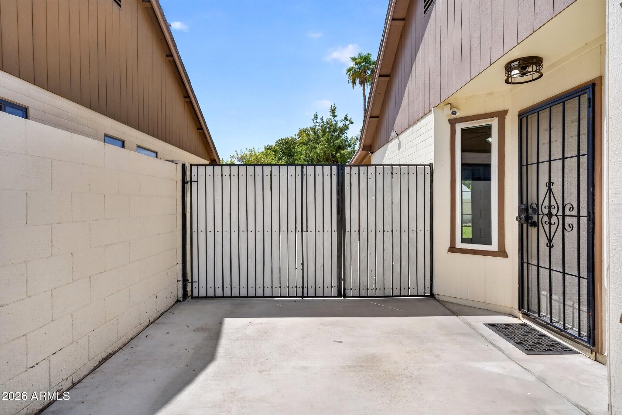 1111 N 64TH Street 10