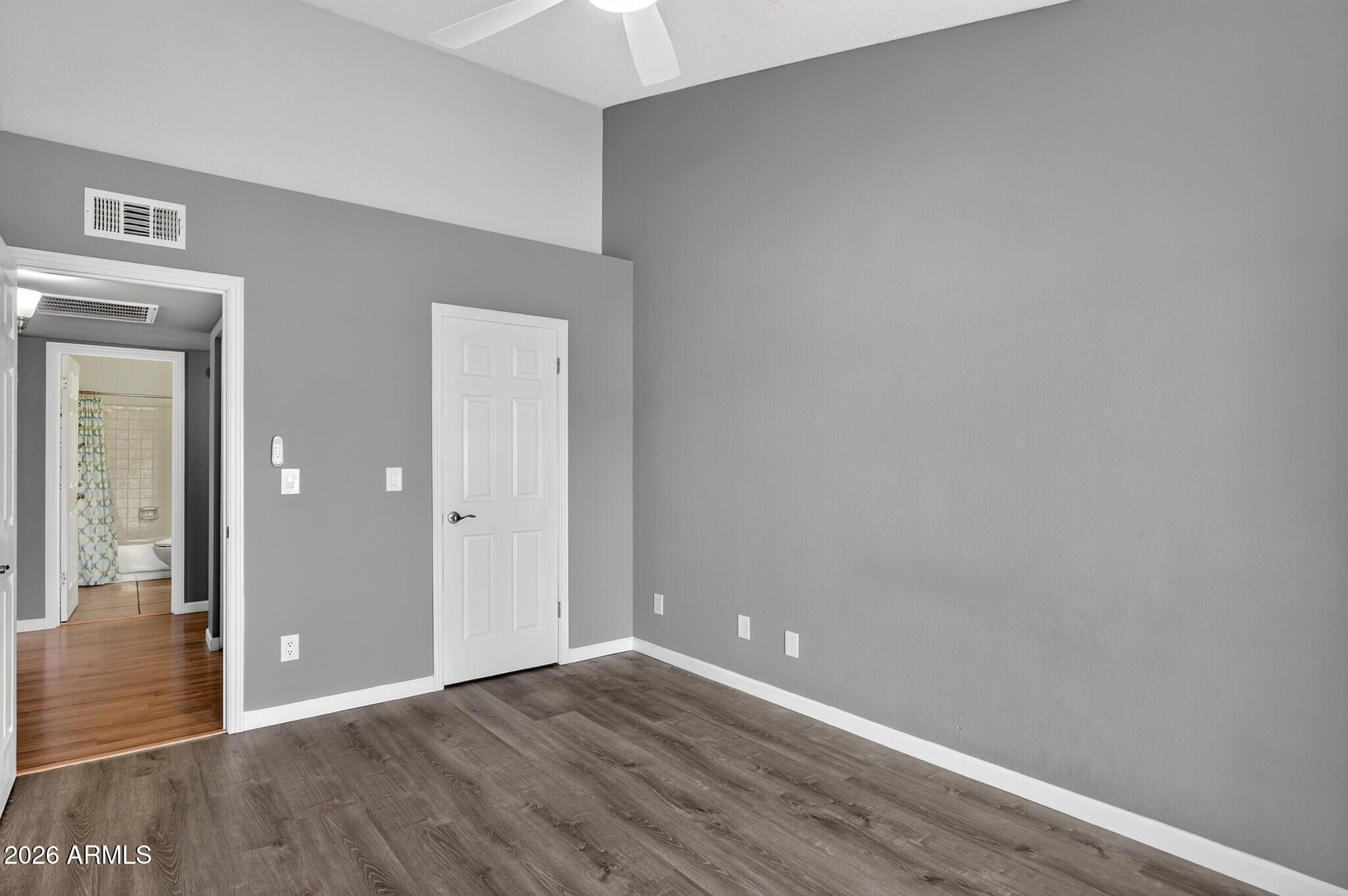 1111 N 64TH Street 10