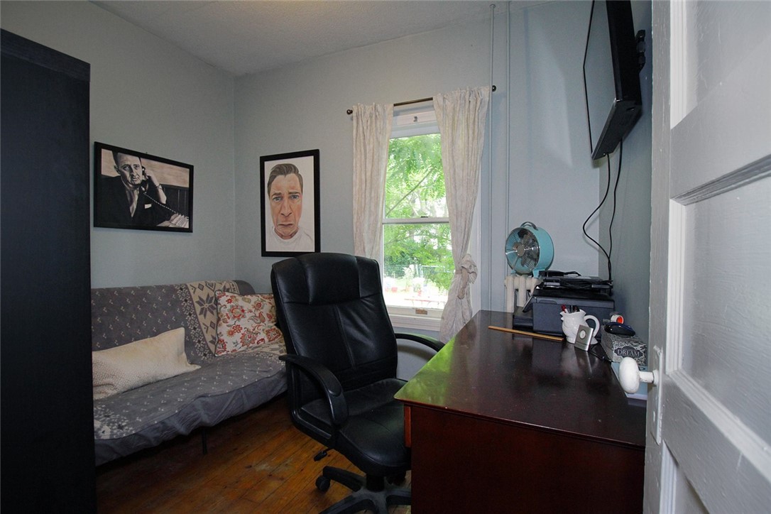 11 Prescott Hall Road 1