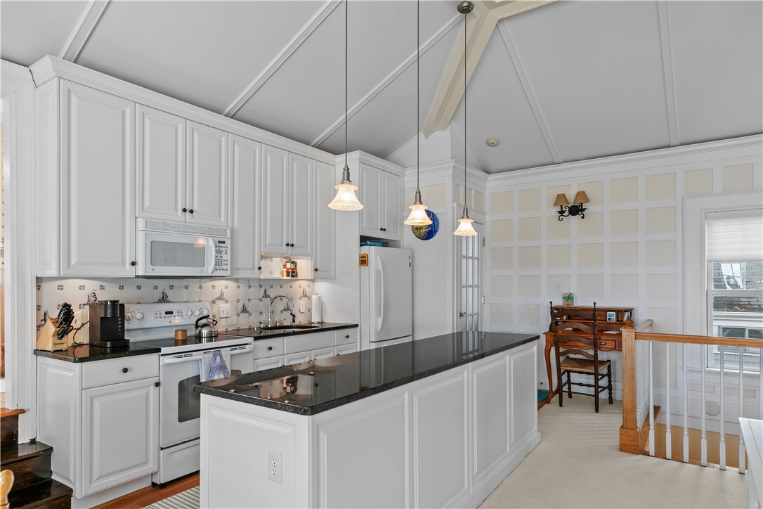 44 Bliss Mine Road 4