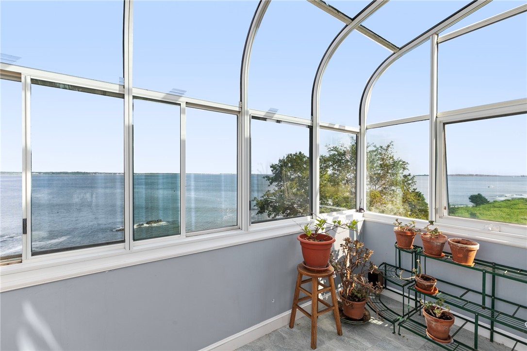 6 Buena Vista Avenue