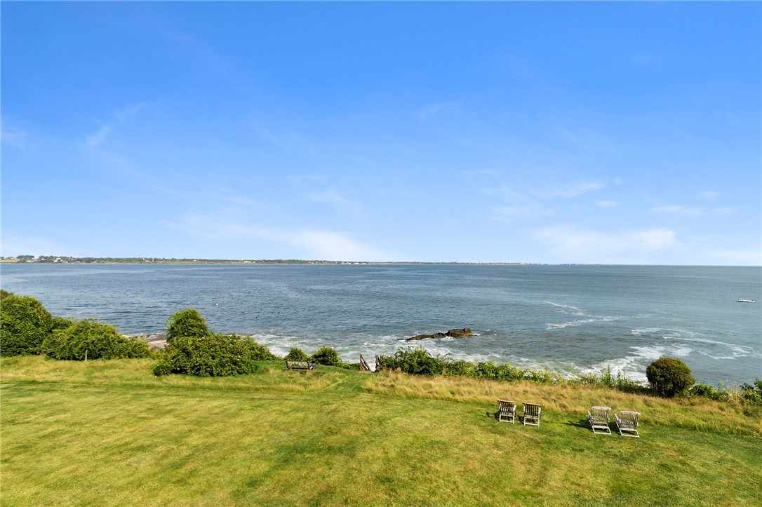 6 Buena Vista Avenue