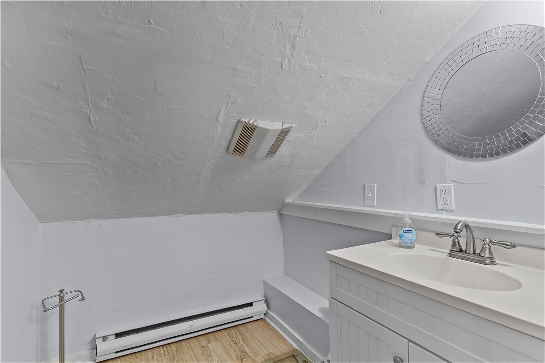 12 Callender Avenue 2