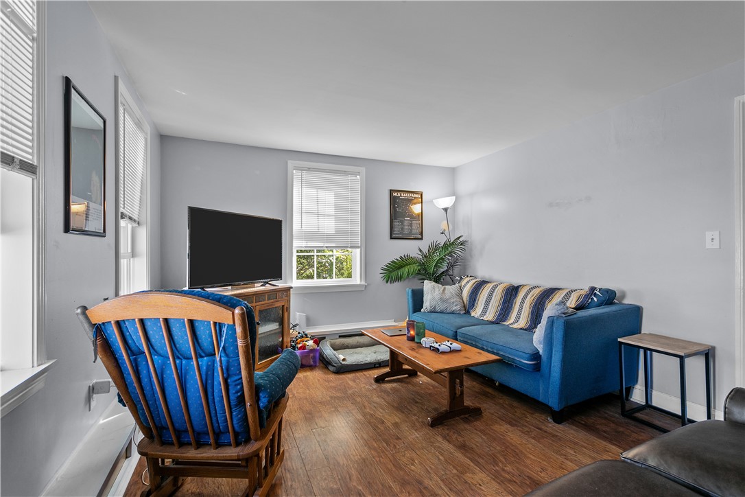 12 Callender Avenue 2