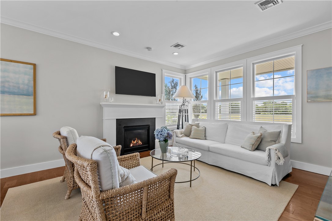 165 Newport Harbor Drive