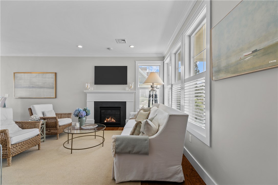 165 Newport Harbor Drive