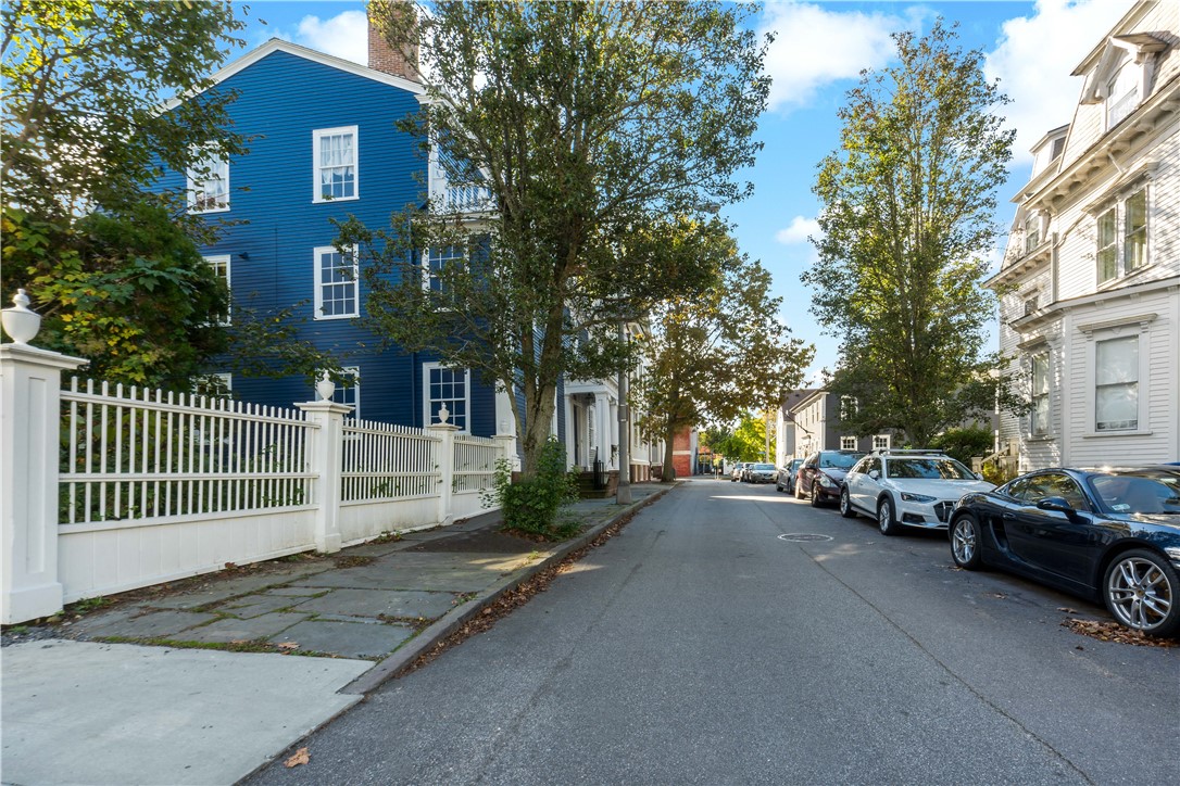32 School Street 4