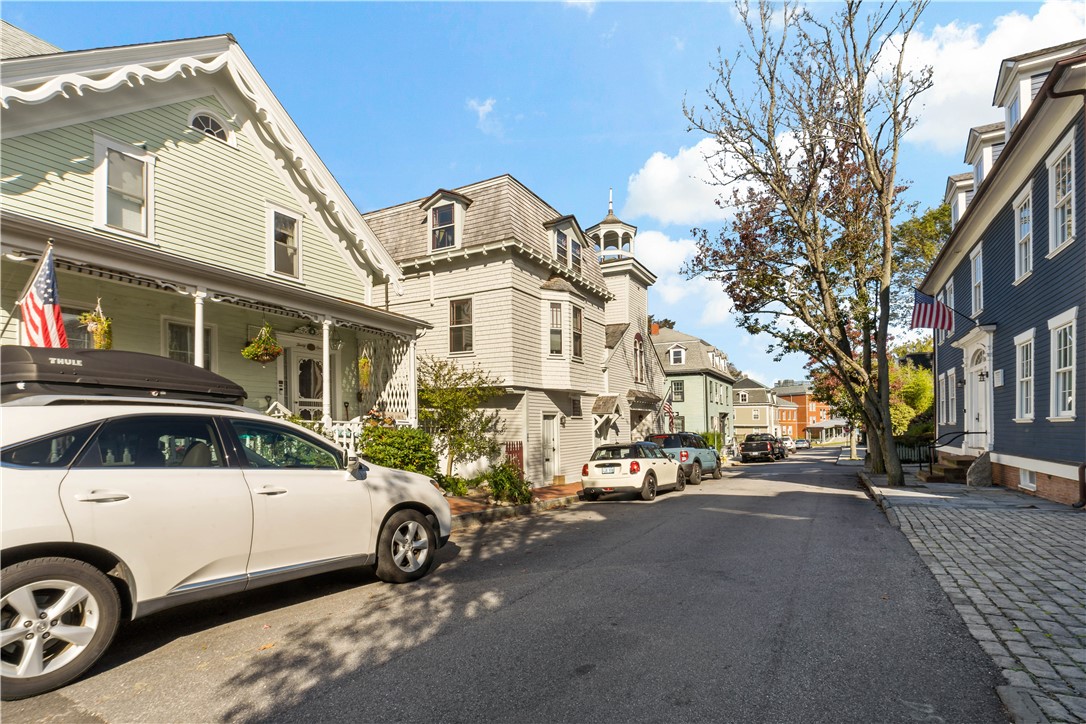 32 School Street 4