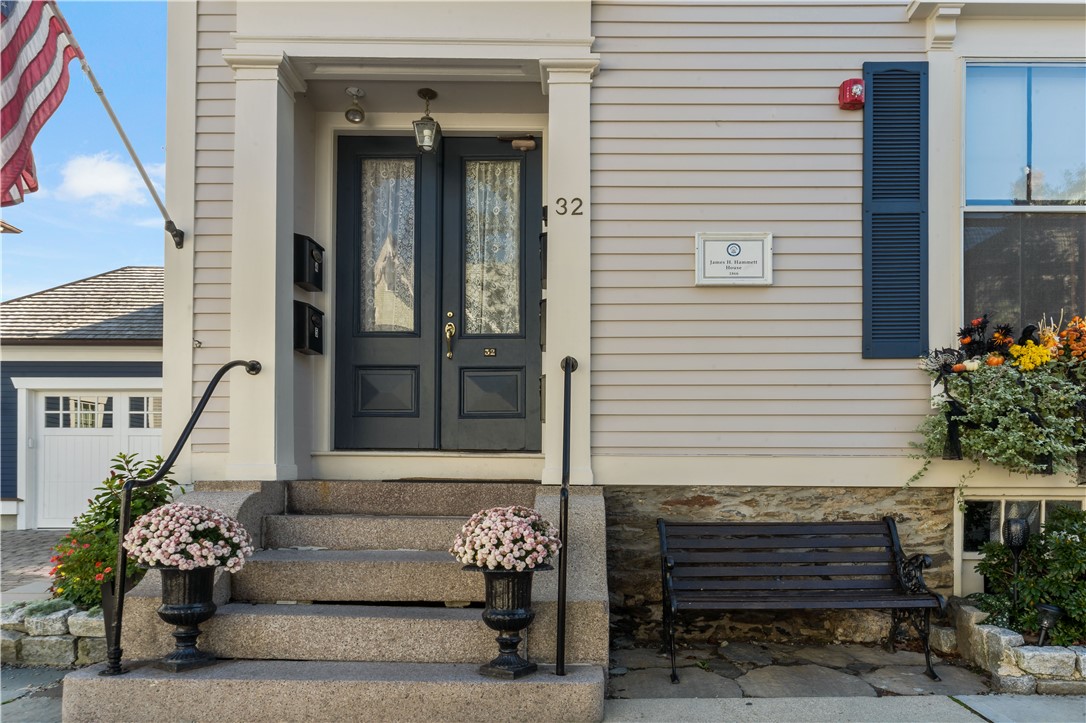 32 School Street 4