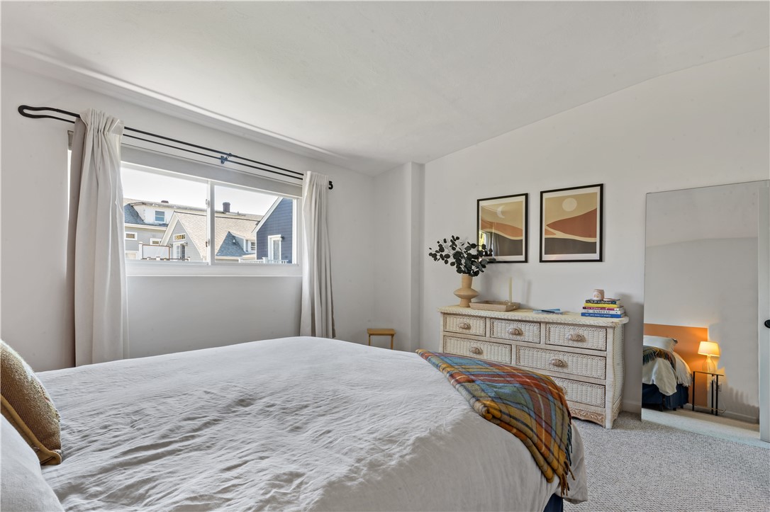 26 West Narragansett Avenue 6