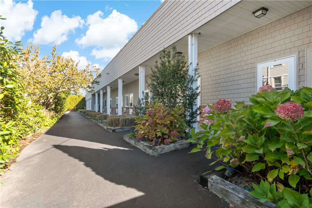 26 West Narragansett Avenue 6